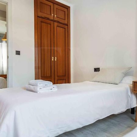 Spacious & Authentic Apartment By Rems Málaga Exterior foto